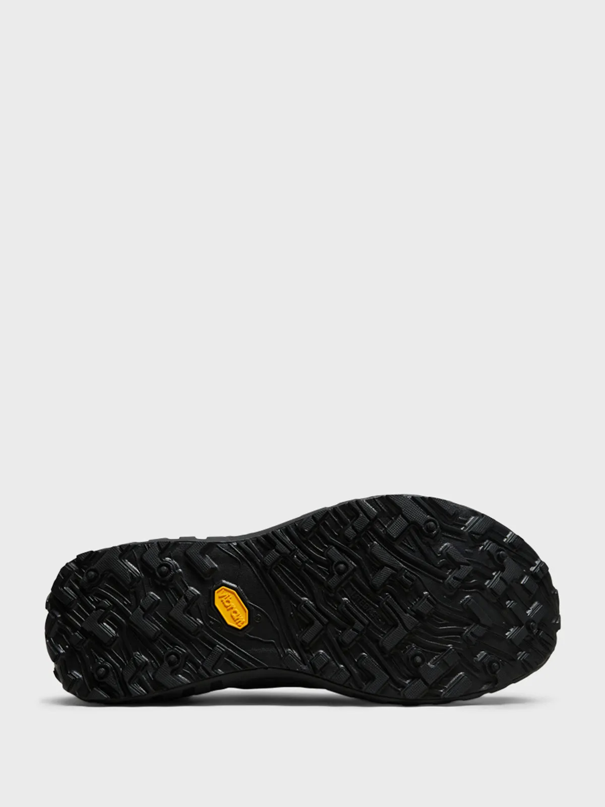 001 Sneakers in Stealth Black