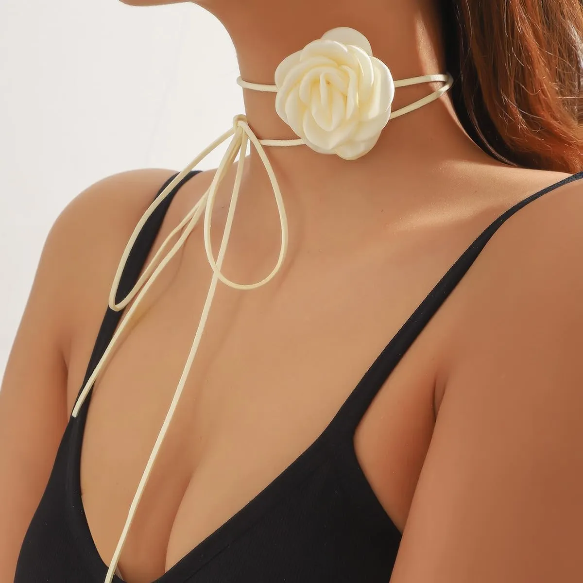 Big Flower Choker for Women Adjustable Velvet Black/White/Red/Pink/Blue Vintage Flower Necklace Women's Choker Necklaces Rose Flower Bride Wedding Party Lace Choker Summer Jewerly