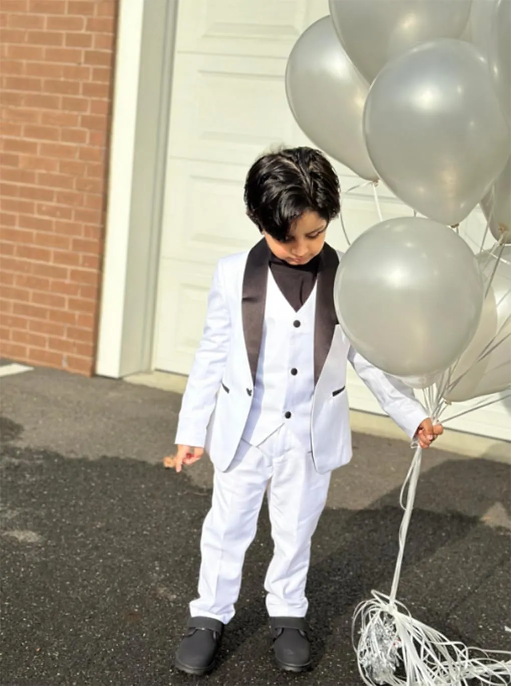 Boys Suits Slim Fit Tuxedos for Kids Ring Bearer Outfits Wedding Dresswear Suit for Boy Formal