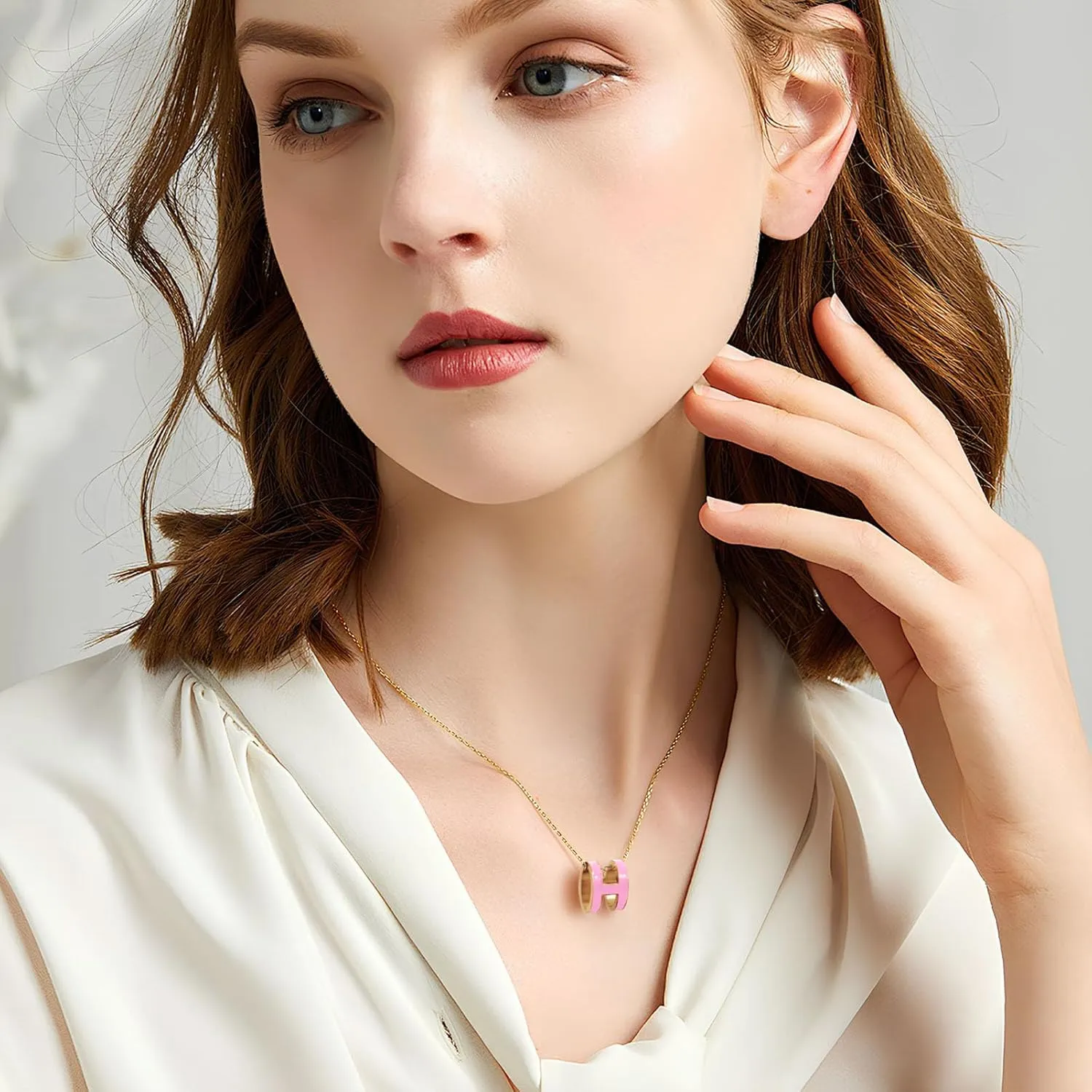 Dainty Gold Necklace for Women Classical H Necklace Enamel Color Necklace 18K Gold Plated Necklace Elegant jewelry for women