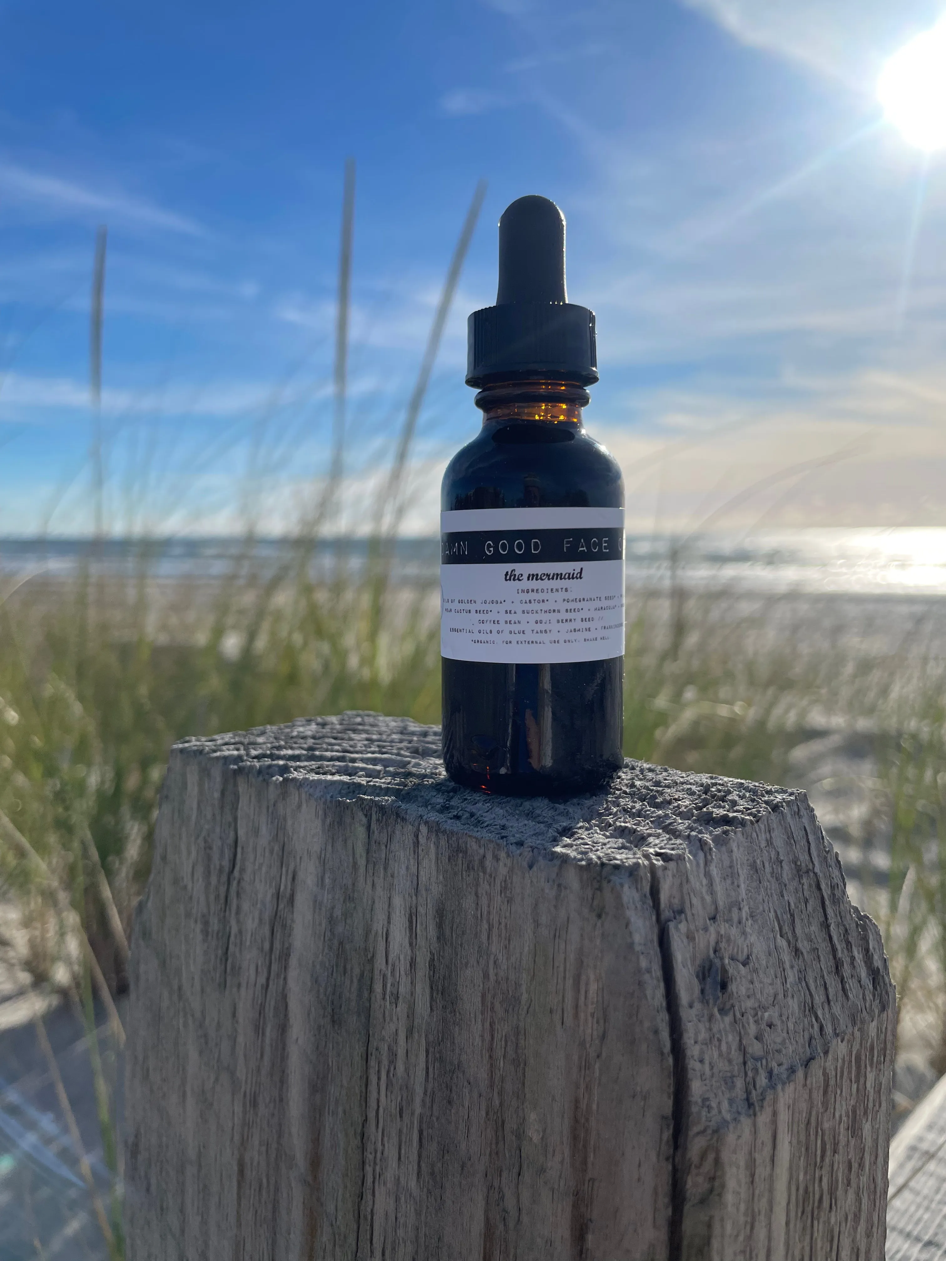 Damn Good Oil // The Mermaid (blue tansy   jasmine   frankincense)