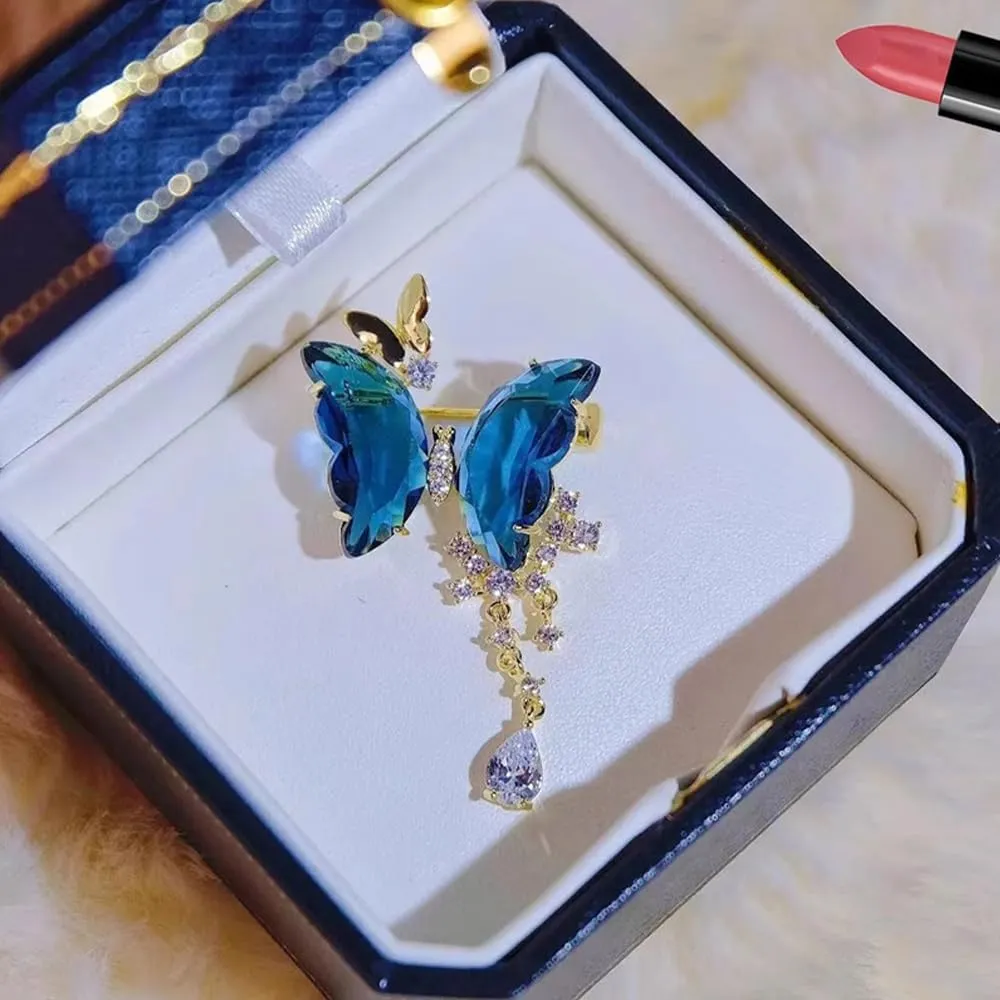 Elegant Floral Brooch Pins for Women - Stylish Personalized Design Rhinestone Lapel Pin Jewelry for Ladies Flower Sweater Scarf Coat Dress Brooches and Pins for Women