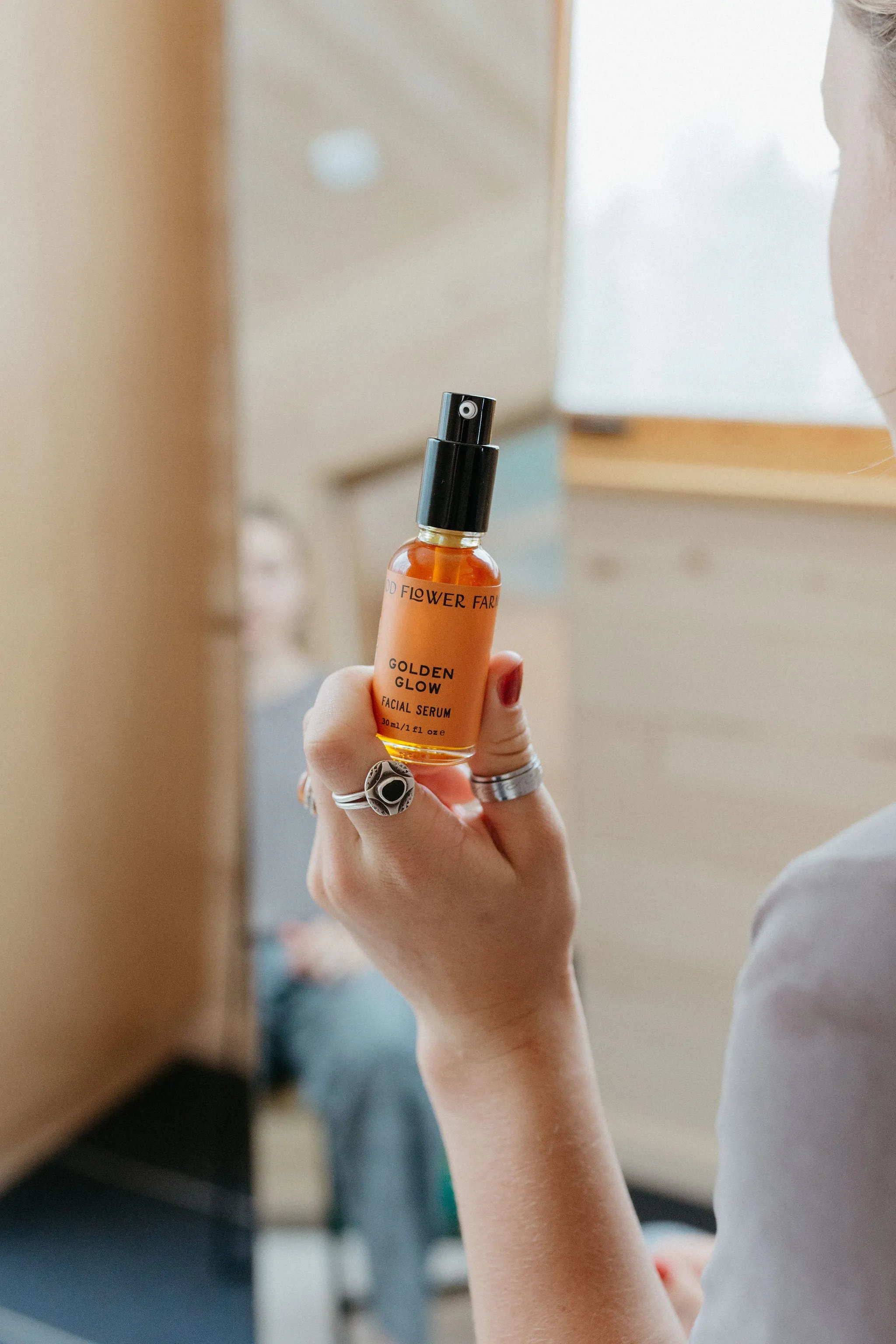 Golden Glow Facial Serum