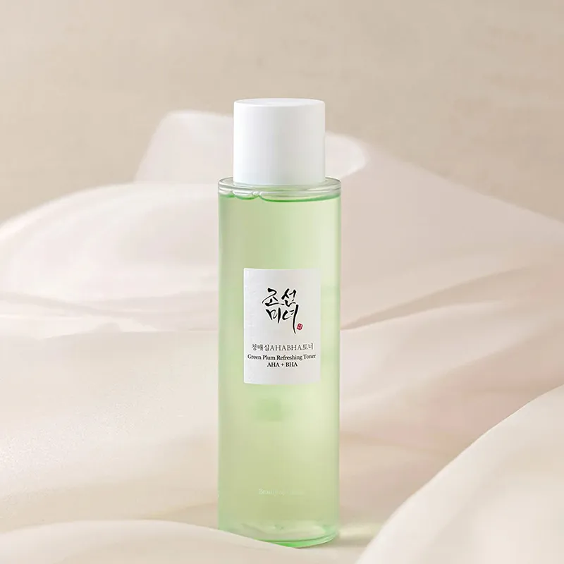 Green Plum Refreshing Toner : AHA   BHA