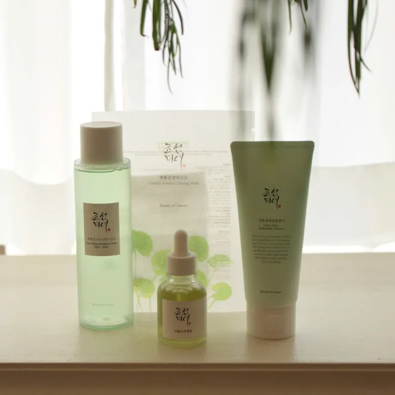Green Plum Refreshing Toner : AHA   BHA