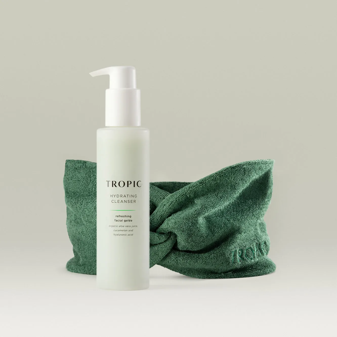 Hydrating Cleanser refreshing facial gelée