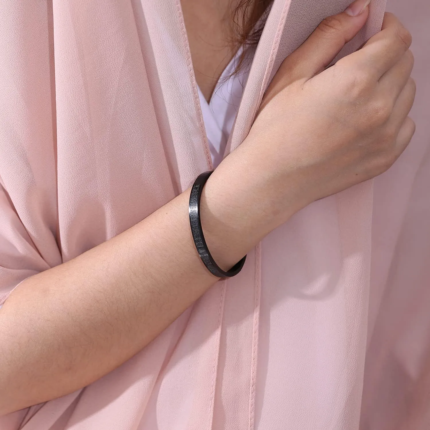 Islamic Jewelry Gifts for Women Allah Gold Bangles Bracelets Ayatul Kursi Arabic Cuff Bracelet for Women Men Islam Eid Ramadan New Year Gifts