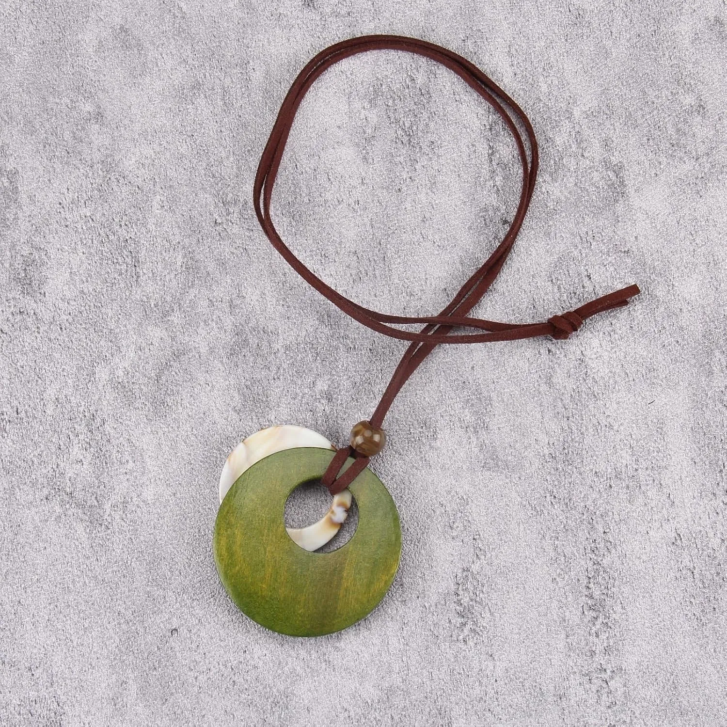 Large Pendant Necklaces Layered Boho Circle Leather Choker Chunky Boho Necklace for Women Long Sweater Necklace Jewelry