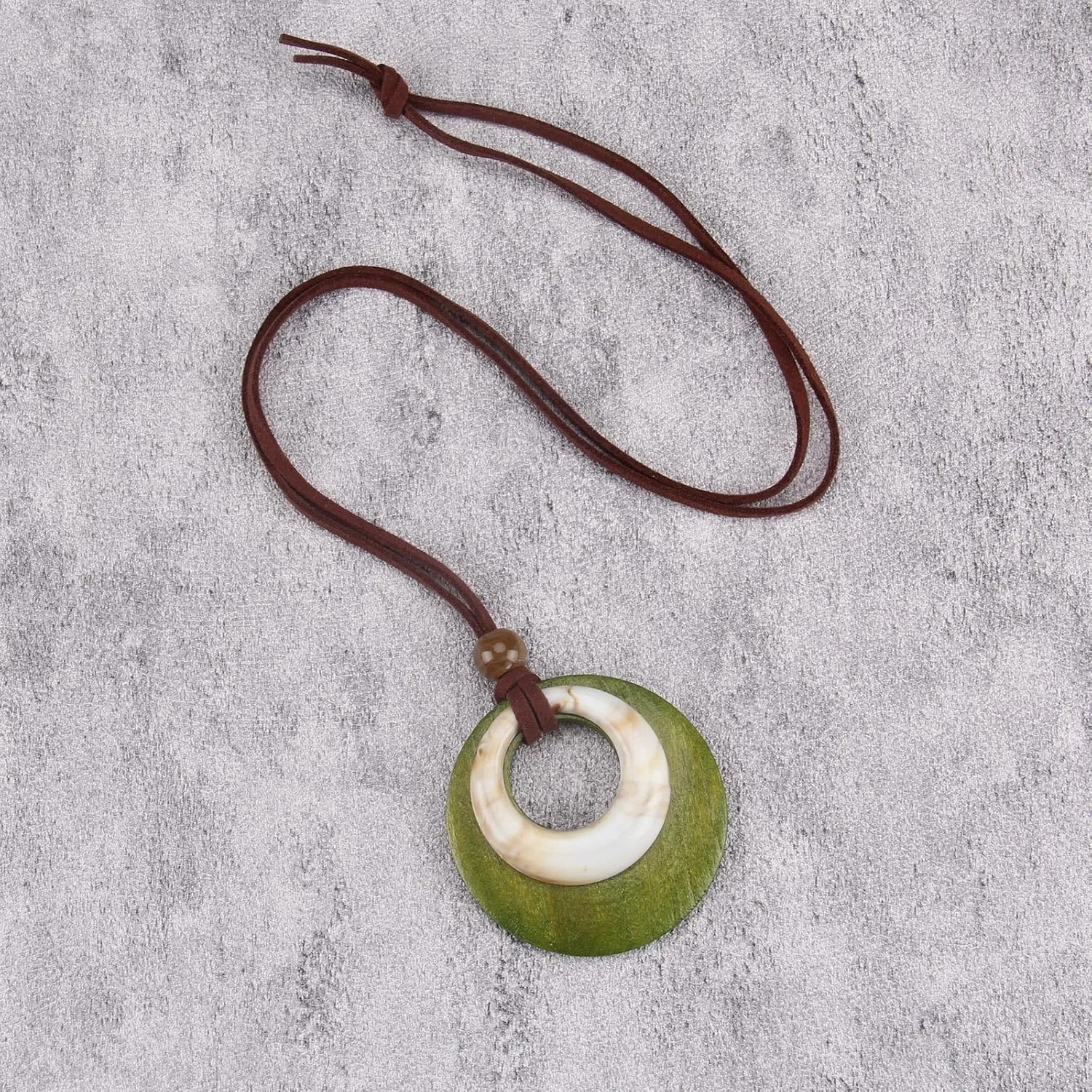 Large Pendant Necklaces Layered Boho Circle Leather Choker Chunky Boho Necklace for Women Long Sweater Necklace Jewelry