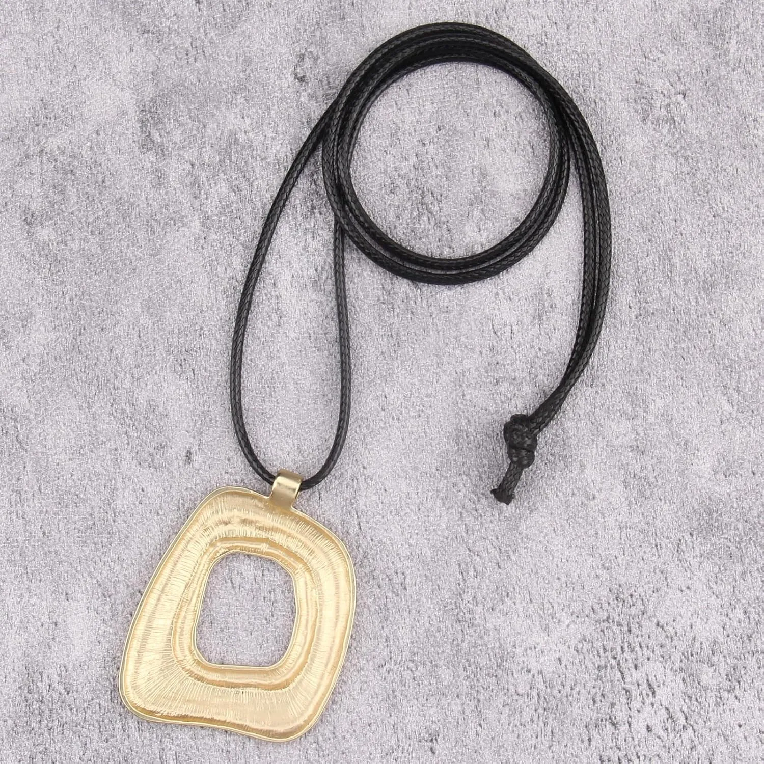 Long Boho Necklaces for Women Vintage Leather Wooden Pendant Y Choker Ethnic Style Gold Circle Hippie Sweater Necklace