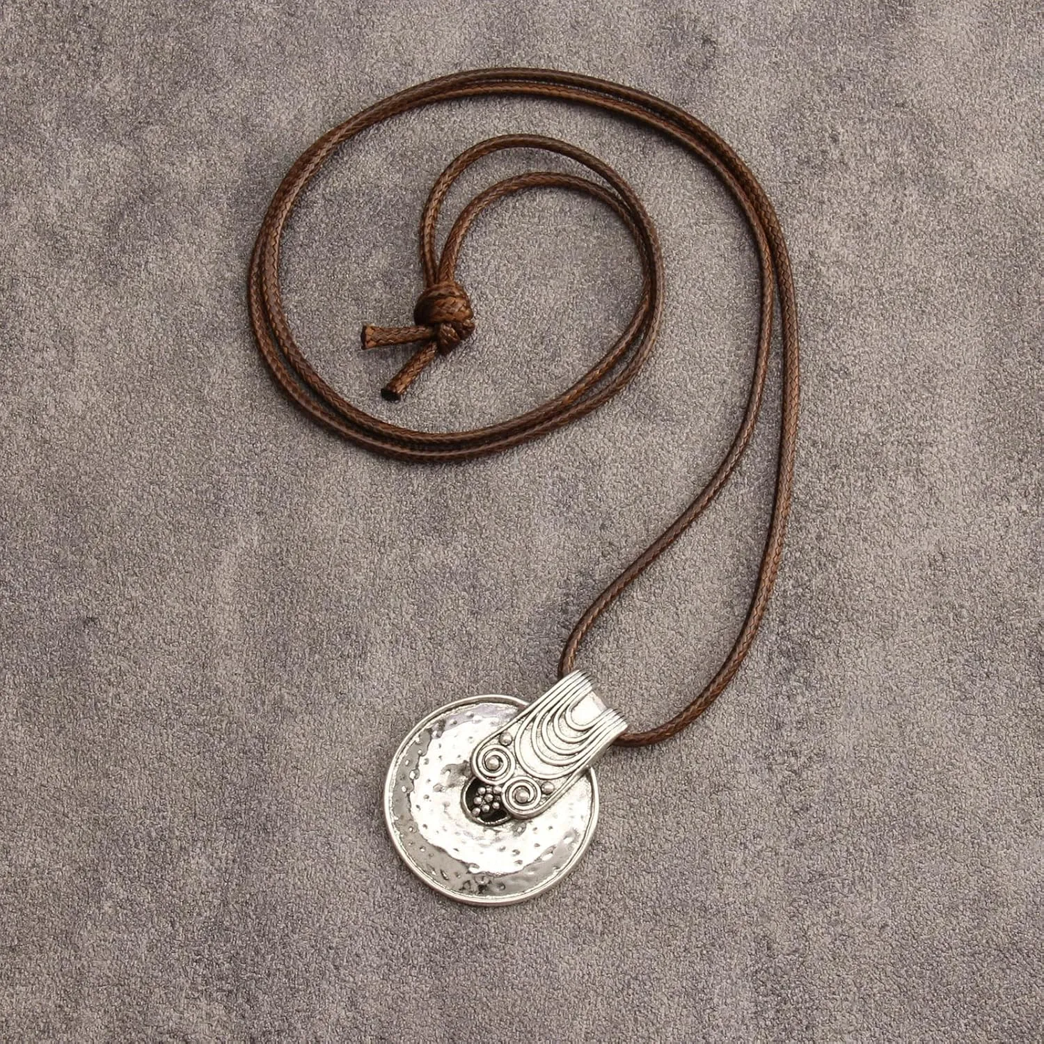 Long Necklace for Women Bohemian Necklaces Long Choker Necklace Handmade Black Leather Necklace Hippie Style Jewelry