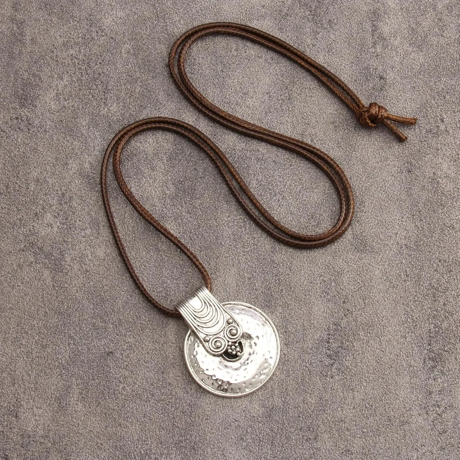 Long Necklace for Women Bohemian Necklaces Long Choker Necklace Handmade Black Leather Necklace Hippie Style Jewelry
