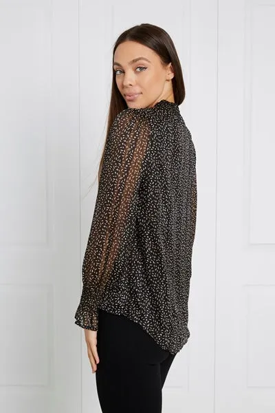 LONG SLEEVE SHIRRED BLOUSE