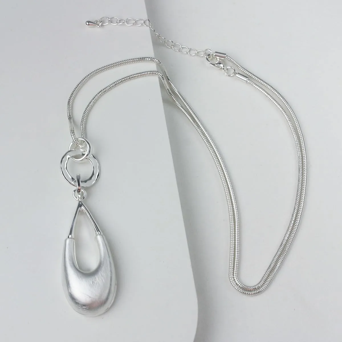 Long Sweater Necklaces for Women Elegant Waterdrop Pendant Layered Y Statement Bohemian Chain Necklace with Gifts Box Fashion Jewelry