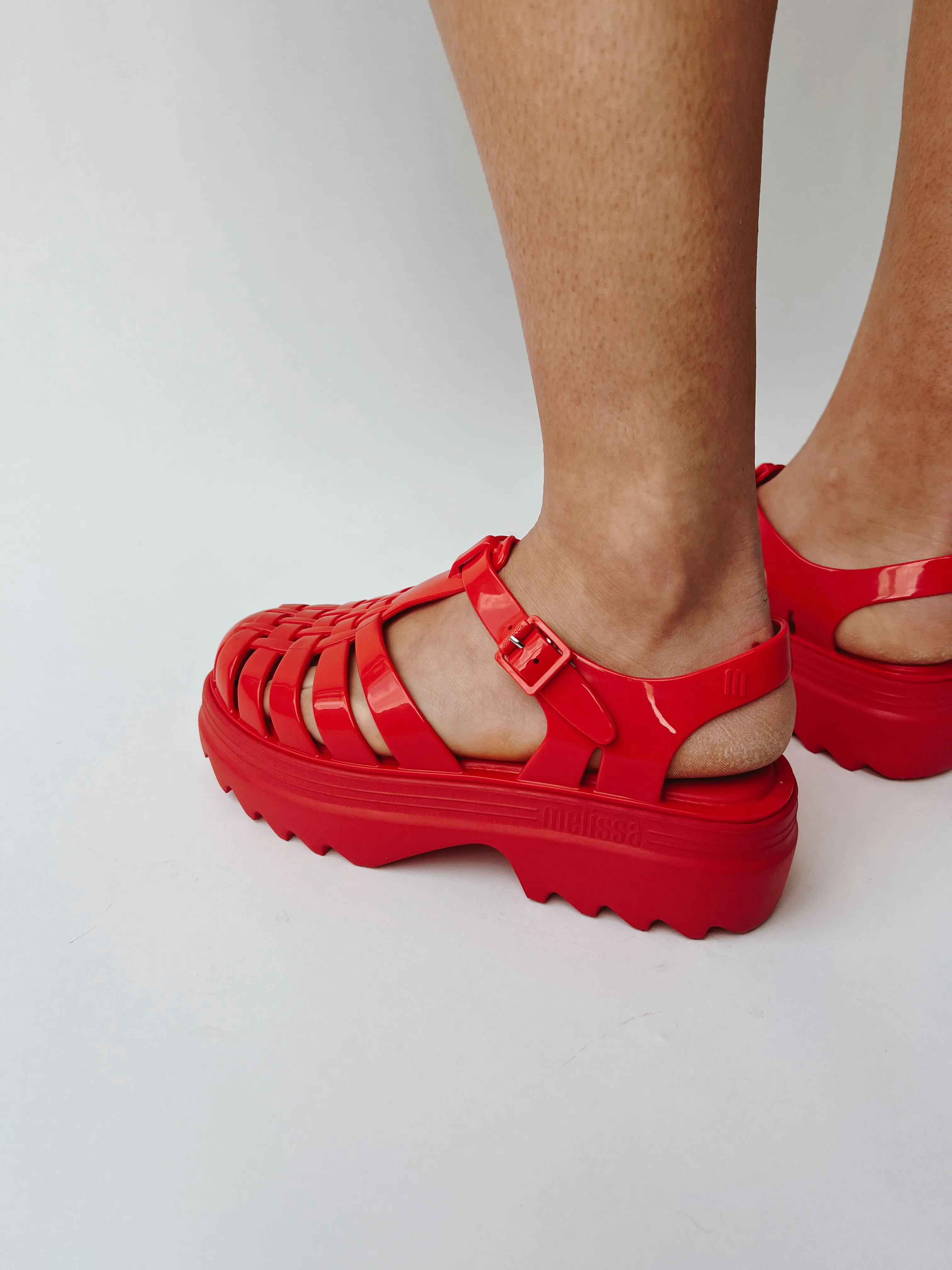 Melissa: Possession Platform II in Red