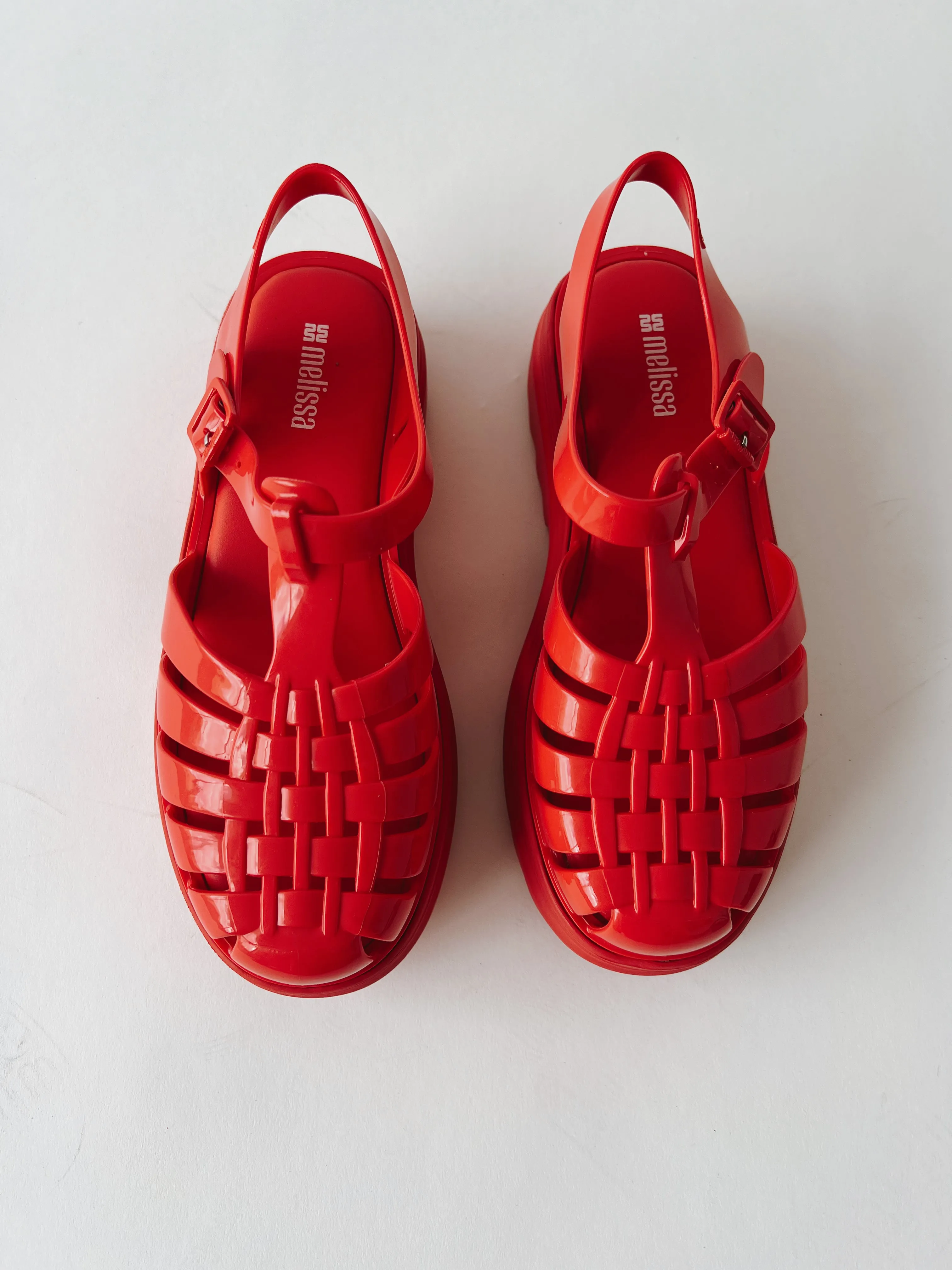 Melissa: Possession Platform II in Red