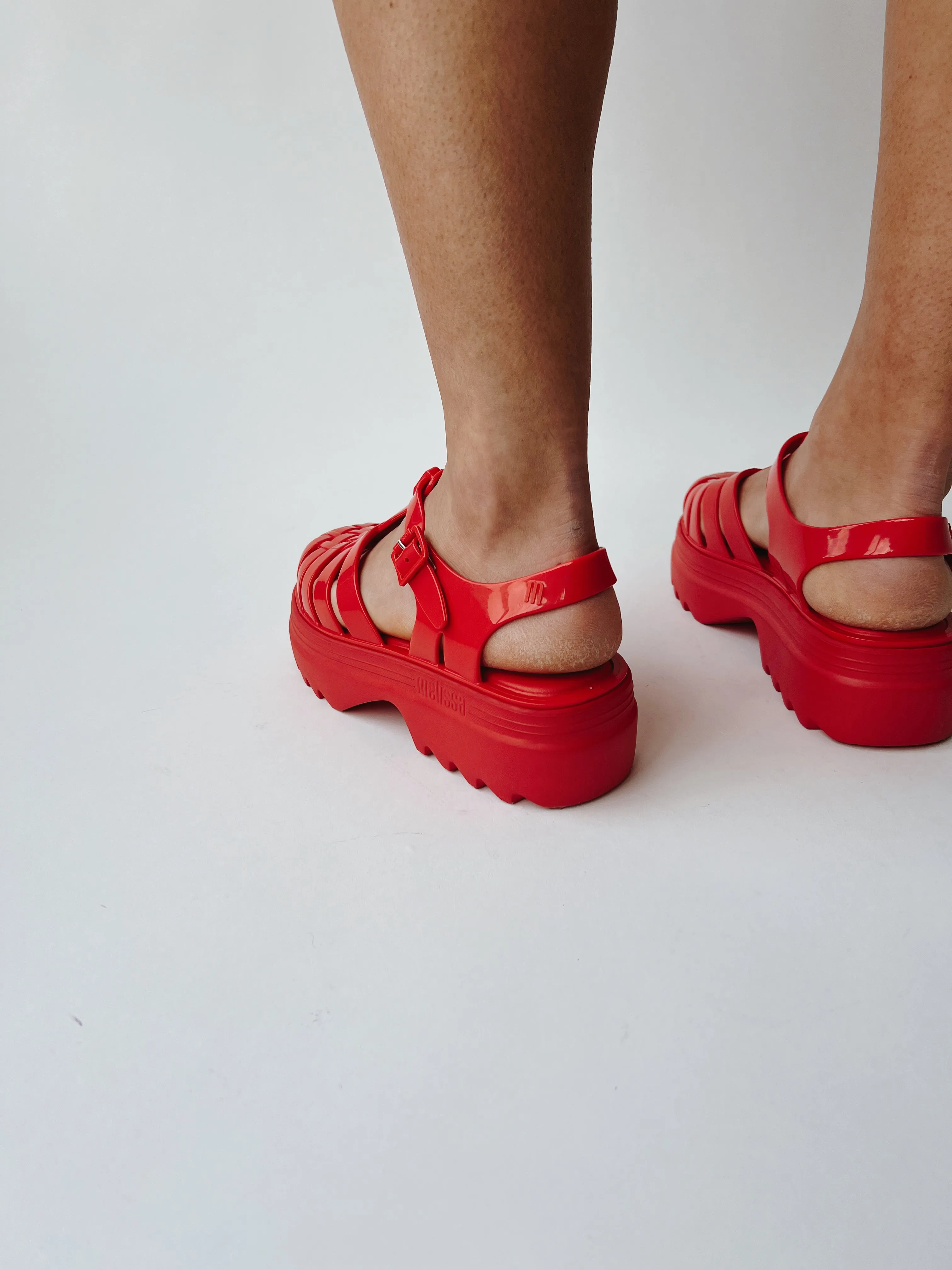 Melissa: Possession Platform II in Red