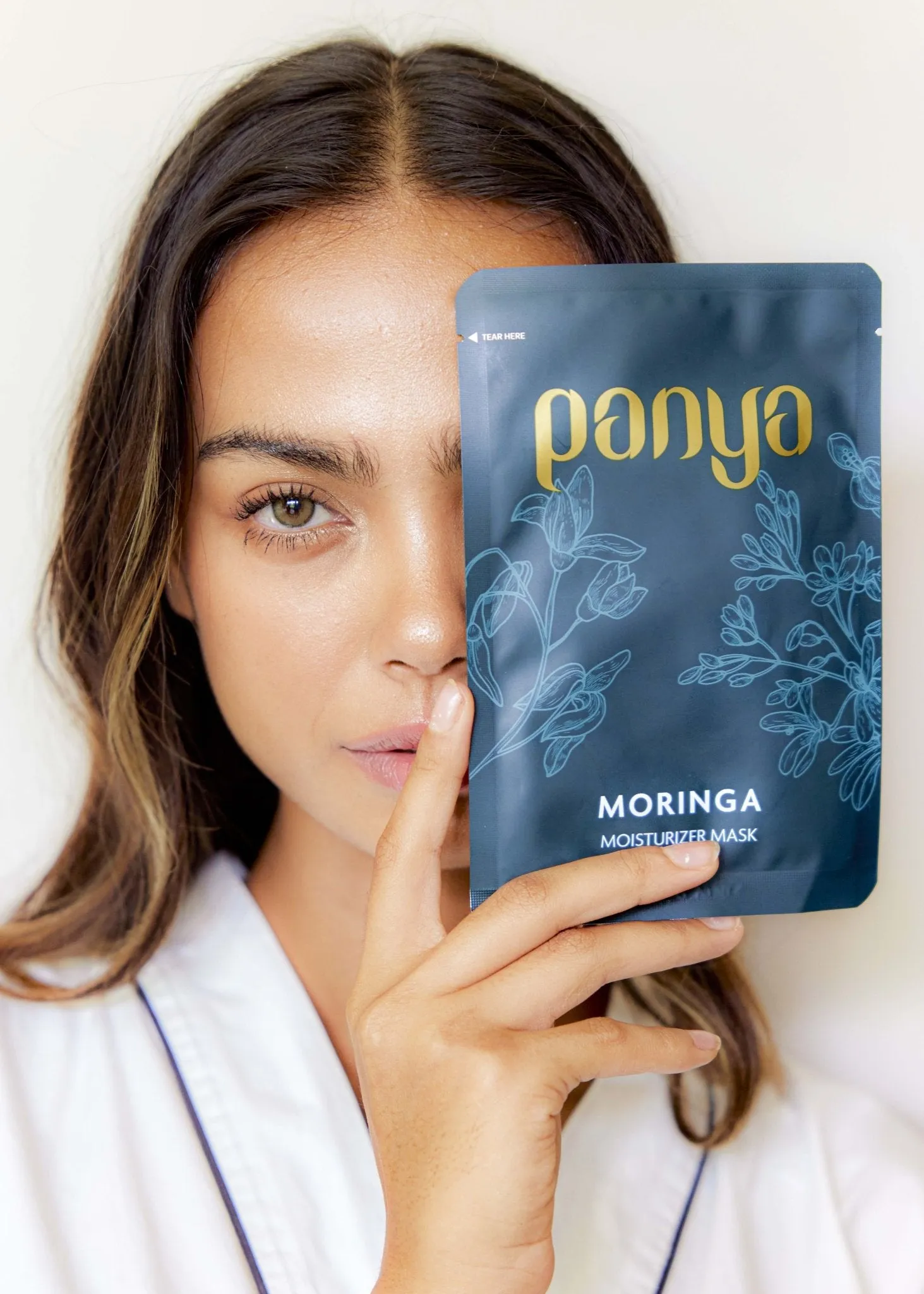 Moringa Face Mask: A Rejuvenating Ritual
