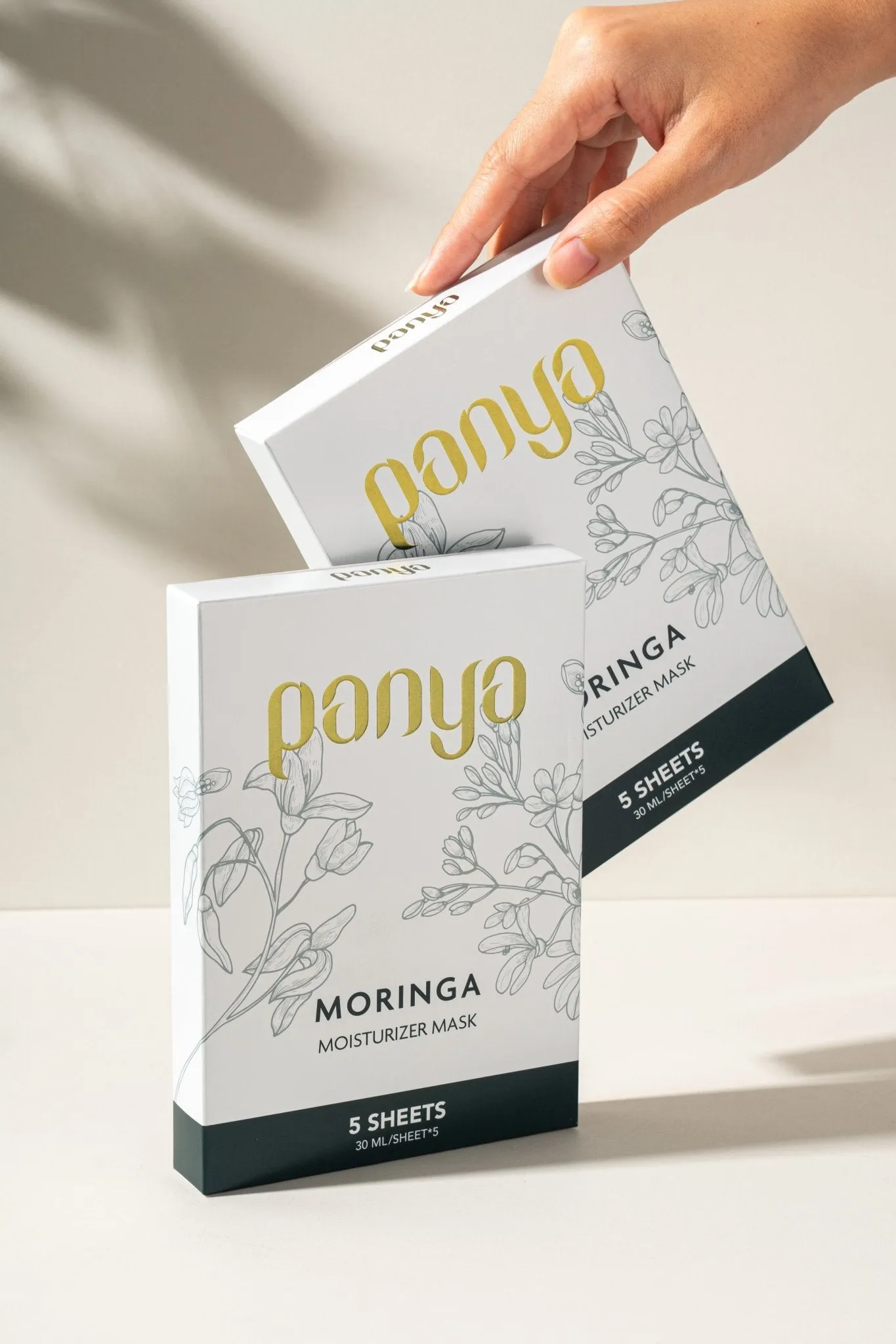 Moringa Face Mask: A Rejuvenating Ritual