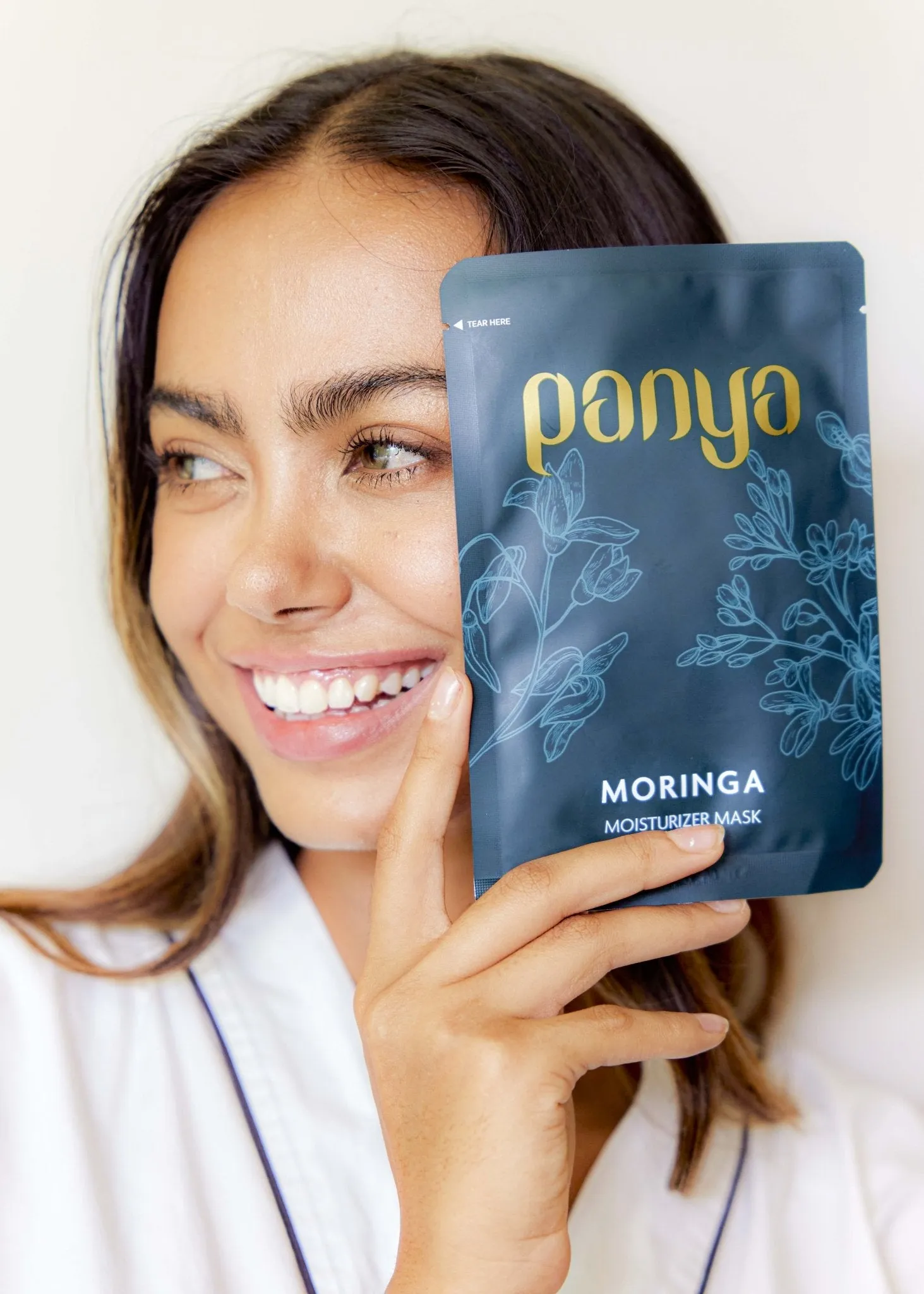 Moringa Face Mask: A Rejuvenating Ritual