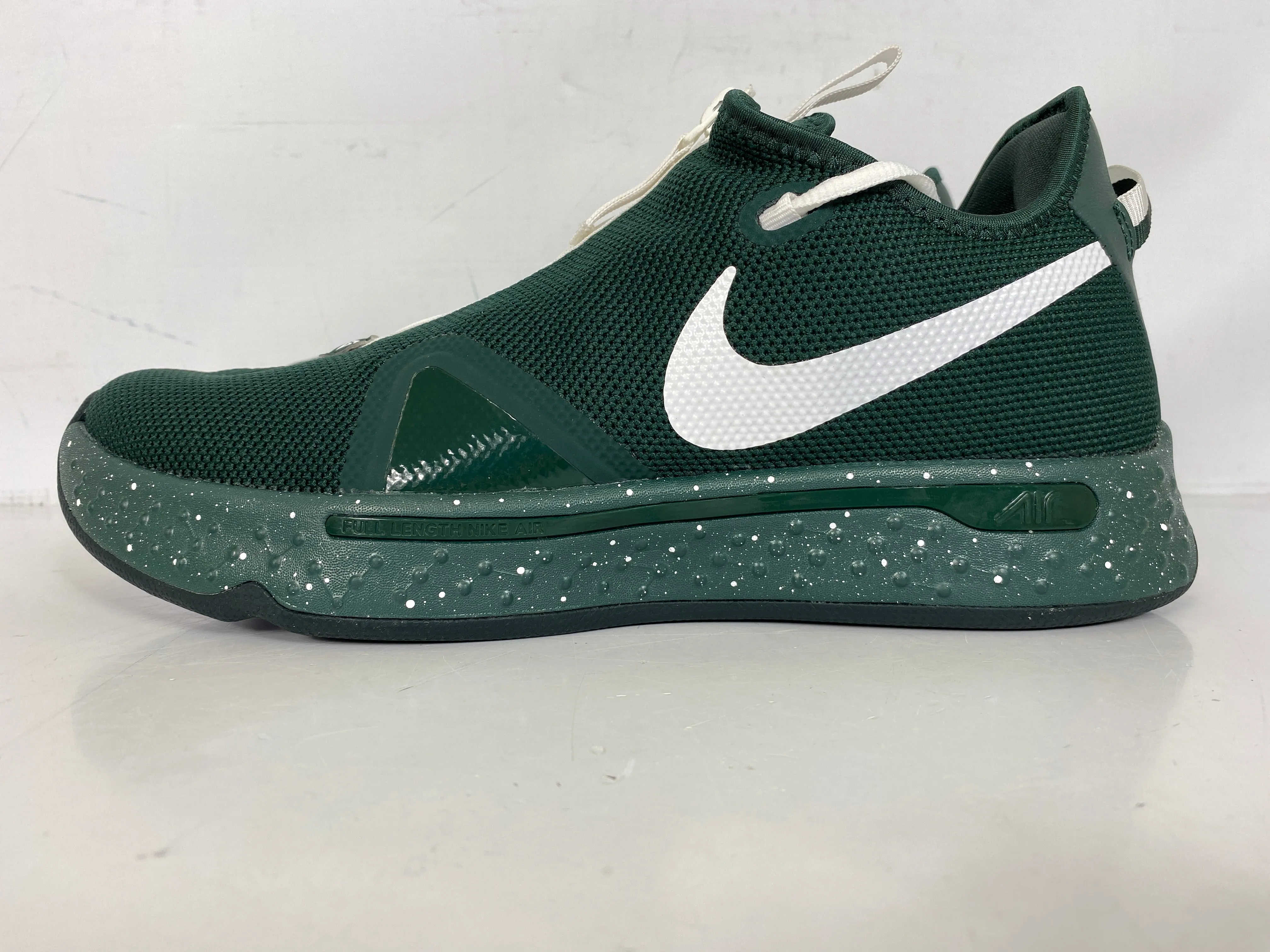 Nike Green PG4 Basketball Shoes Men's Size 15