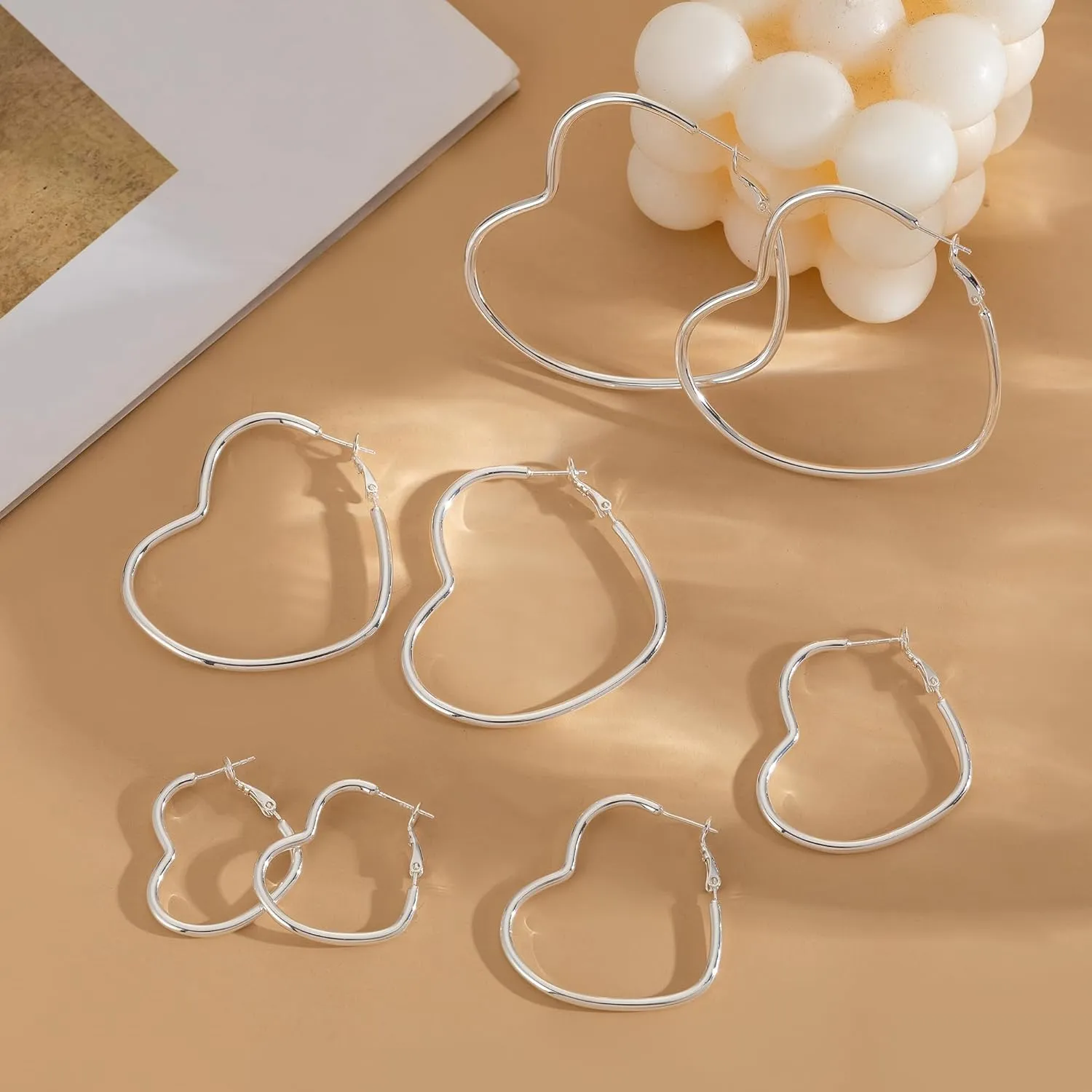 OOOPEL 2mm Thin 3D Laser-Cut Silver Heart Hoop Earrings for Women Gold Plating S925 Silver Post Heart Hoops Minimalist Gold Heart Shaped Hoops for Work/Travel/Gift