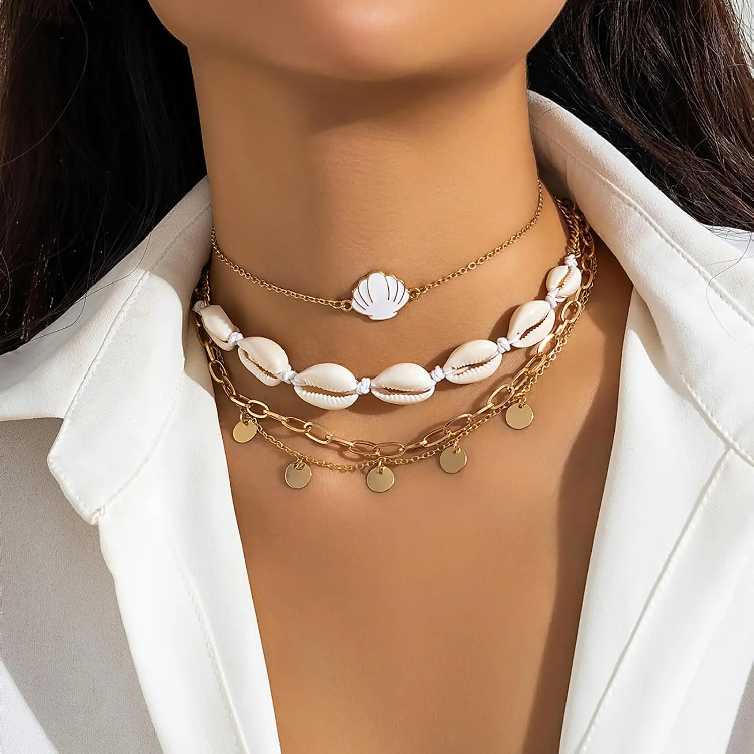 Shell Necklaces for Women Layered Gold Boho Beaded Seashell Choker Adjustable Pearl Starfish Necklace Beach Jewelry Hawaiian Summer Accessories for Women