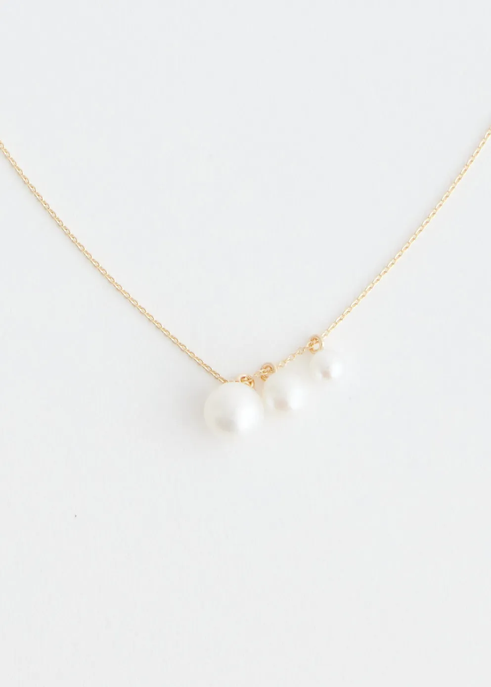 Stella Pearls Necklace