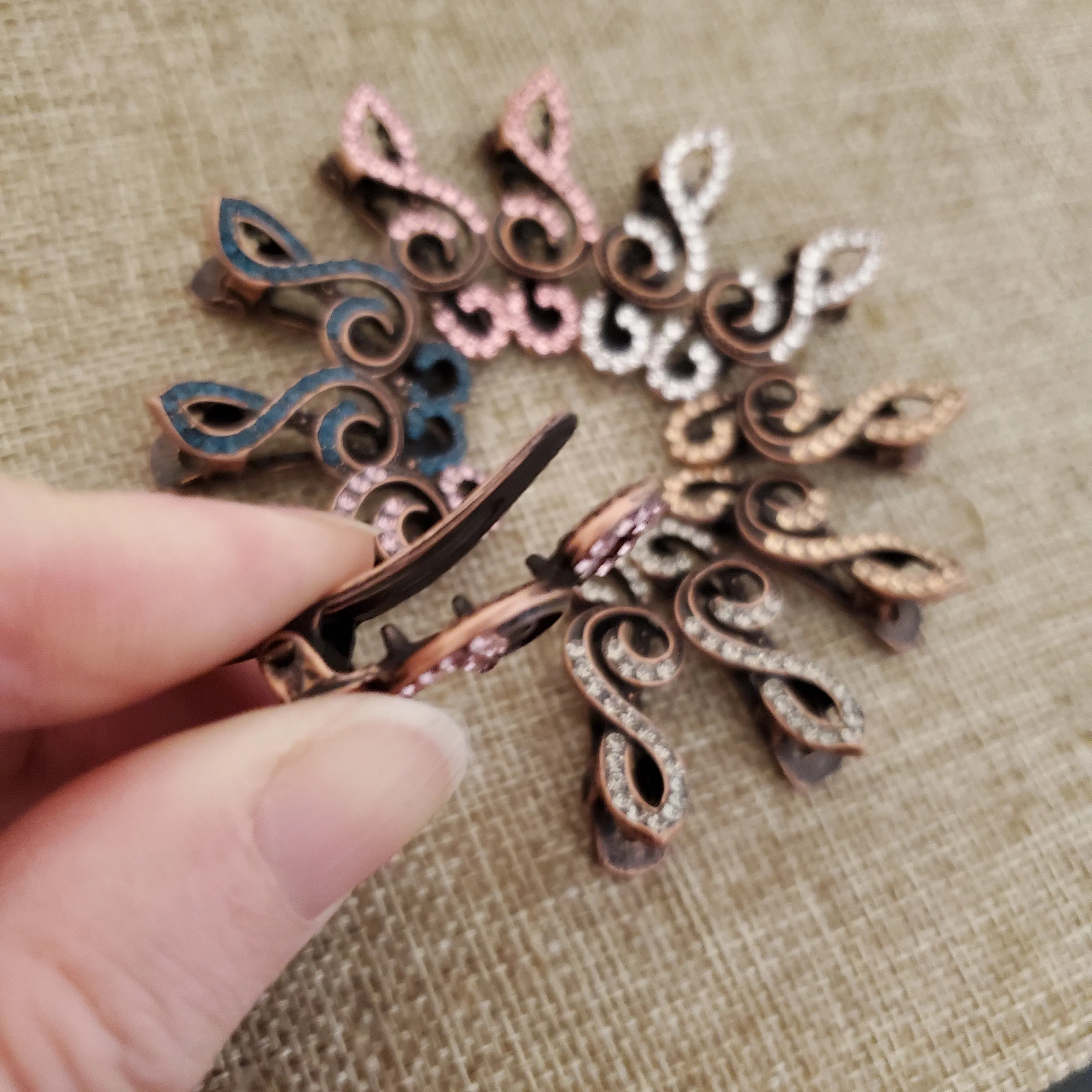 Treble Clef Rhinestone Music Hair Claw for Musician