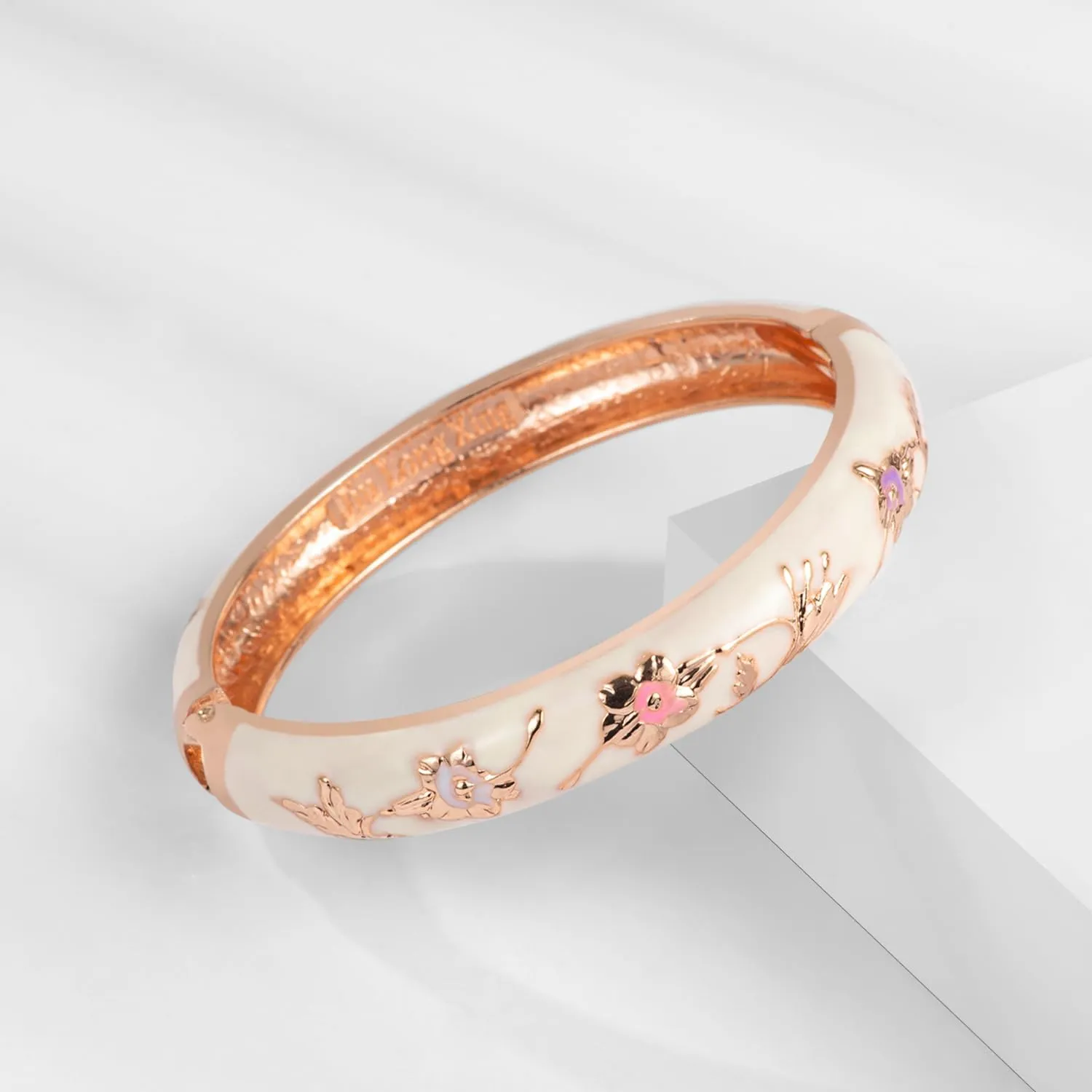 UJOY Colors Handcraft Jewelry Cloisonne Bracelet Enamel Hollowed Bird Spring Hinged Womens Bangles Gifts Box 88A31-55C49