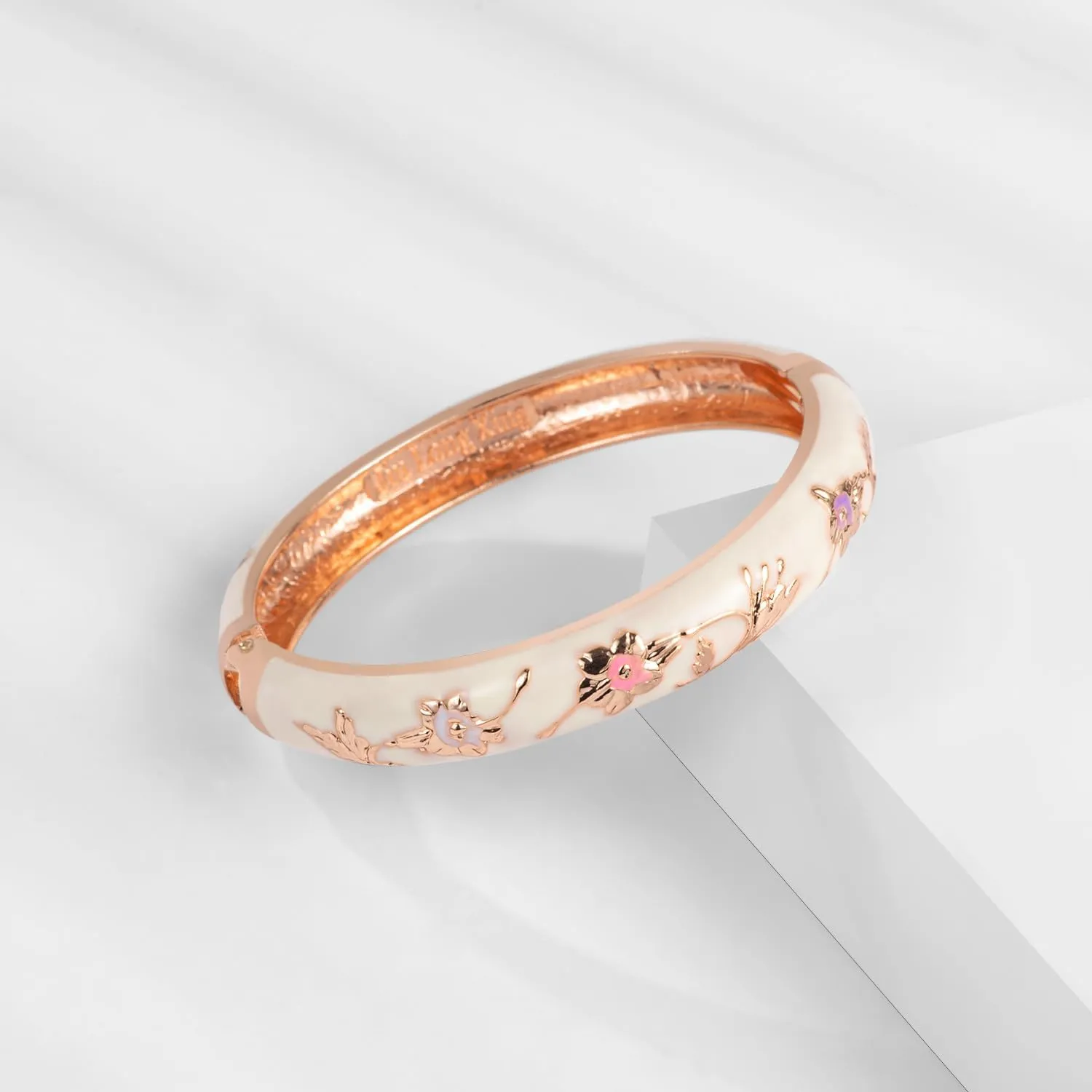 UJOY Gorgeous Bracelets Enameled Floral Cloisonne Gift Gold Plated Cuff Bangles Jewelry Sets Box for Women 55A18
