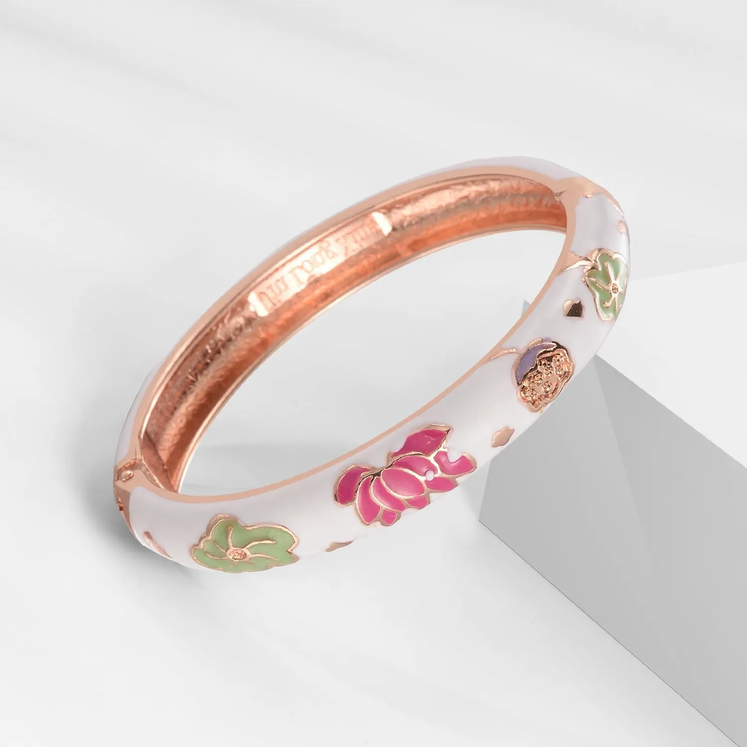 UJOY Vintage Bracelet Gold Plated Enameled Jewelry Spring Hinge Metal Cuff Cloisonne Bangles Set Gift Box Packed 55A