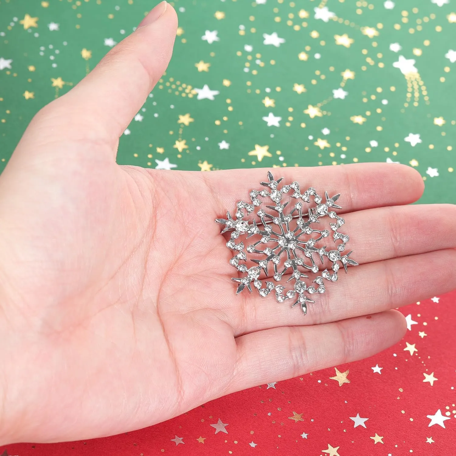 XGALBLA Fashion Clear Austrian Crystal Winter Snowflake Brooch Pins for Women Christmas Costume Jewelry