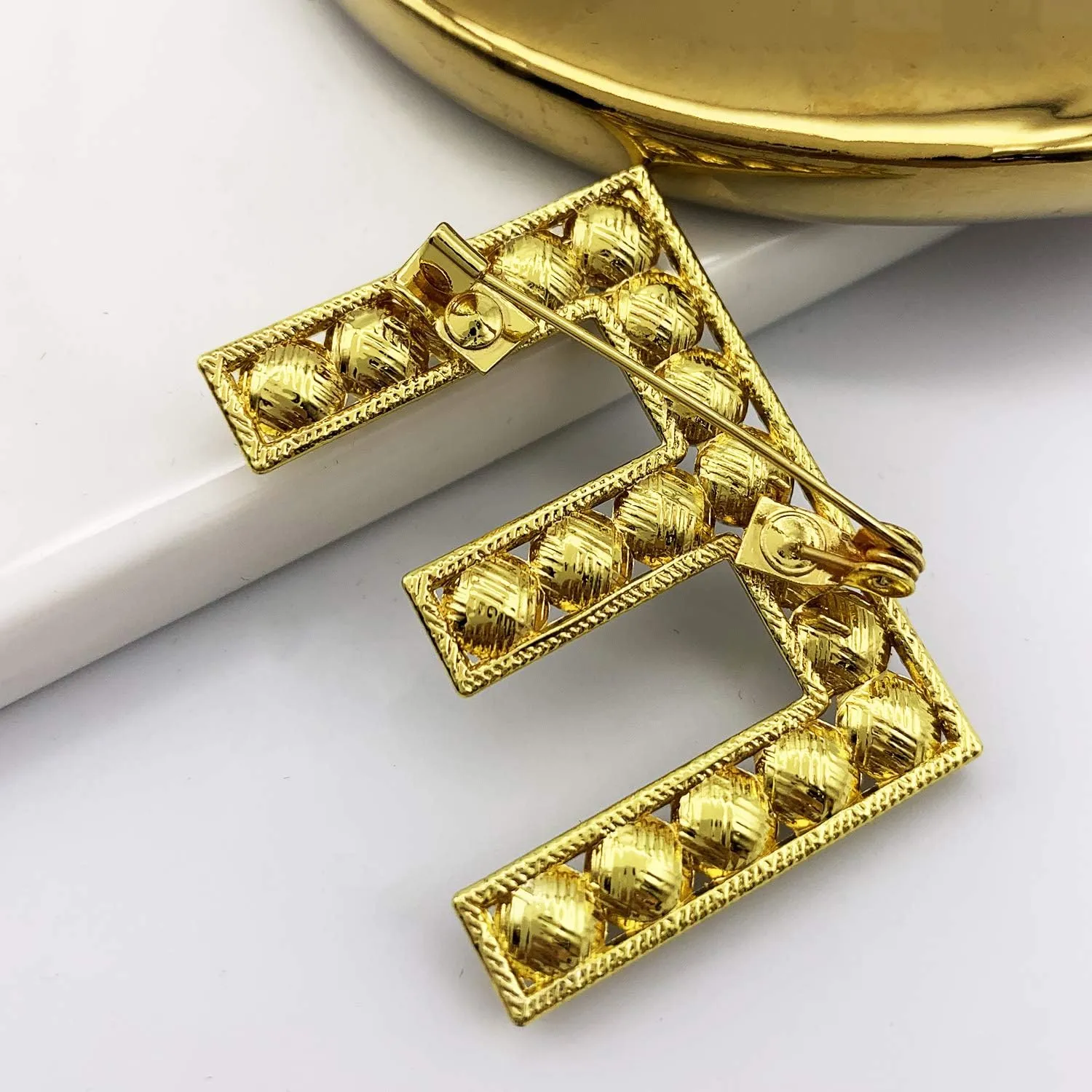 XGALBLA Letter Brooch Pins Letters(A-Z) Plated Metal Simulted Pearl Brooches for Women Girls Inspired Gift(Gold Tone)